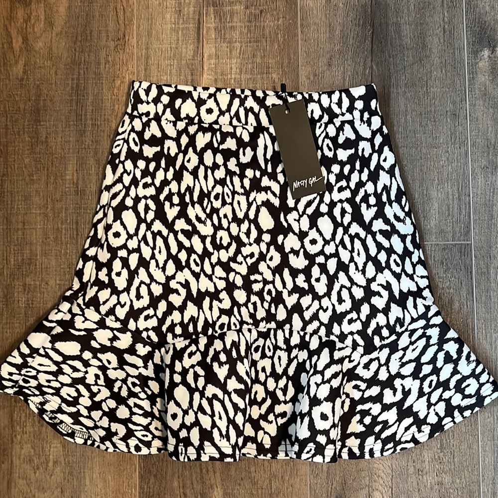 NWT nasty gal cheeta skirt